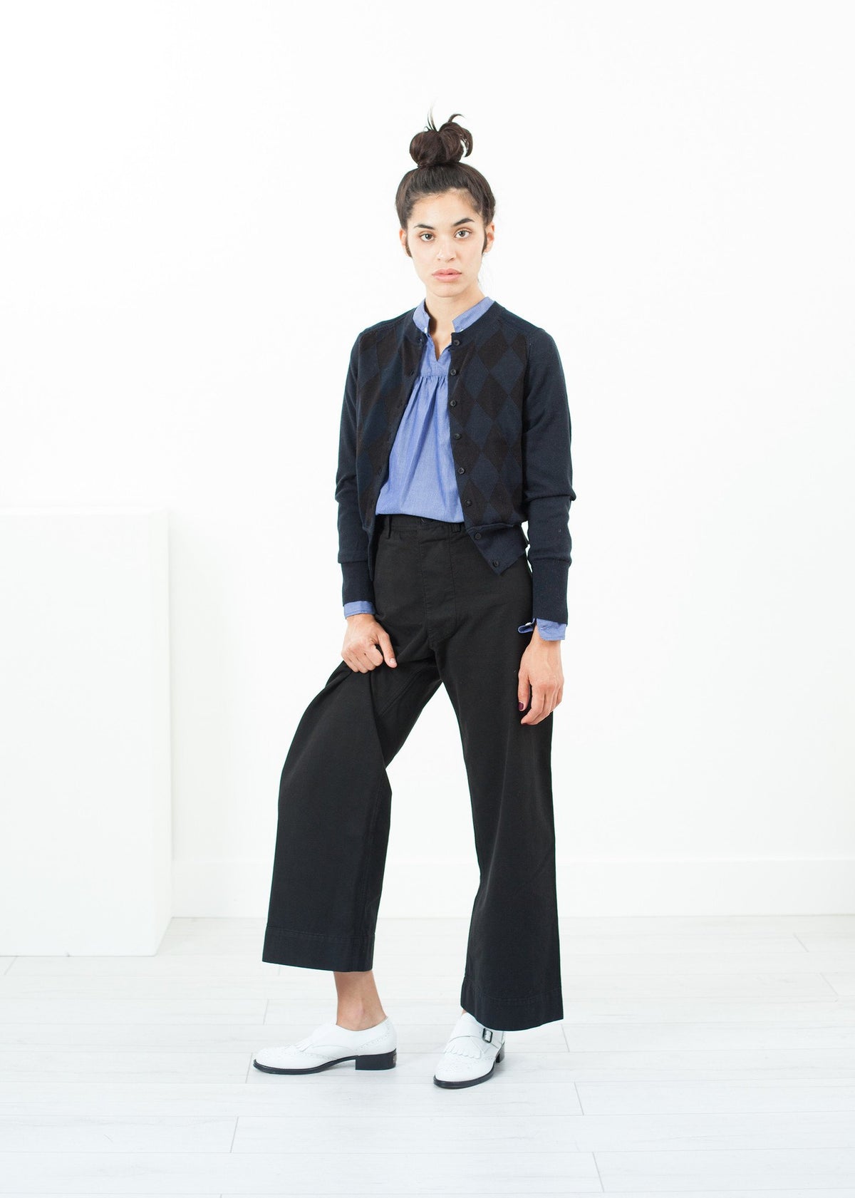 Cardigan cu model matlasat, negru/bleumarin