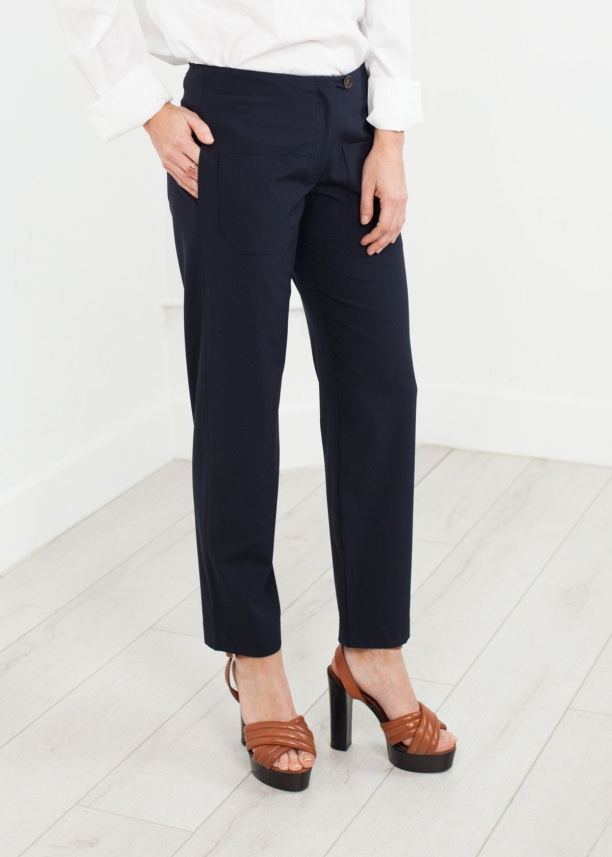 Pantaloni cu buzunare aplicate, bleumarin