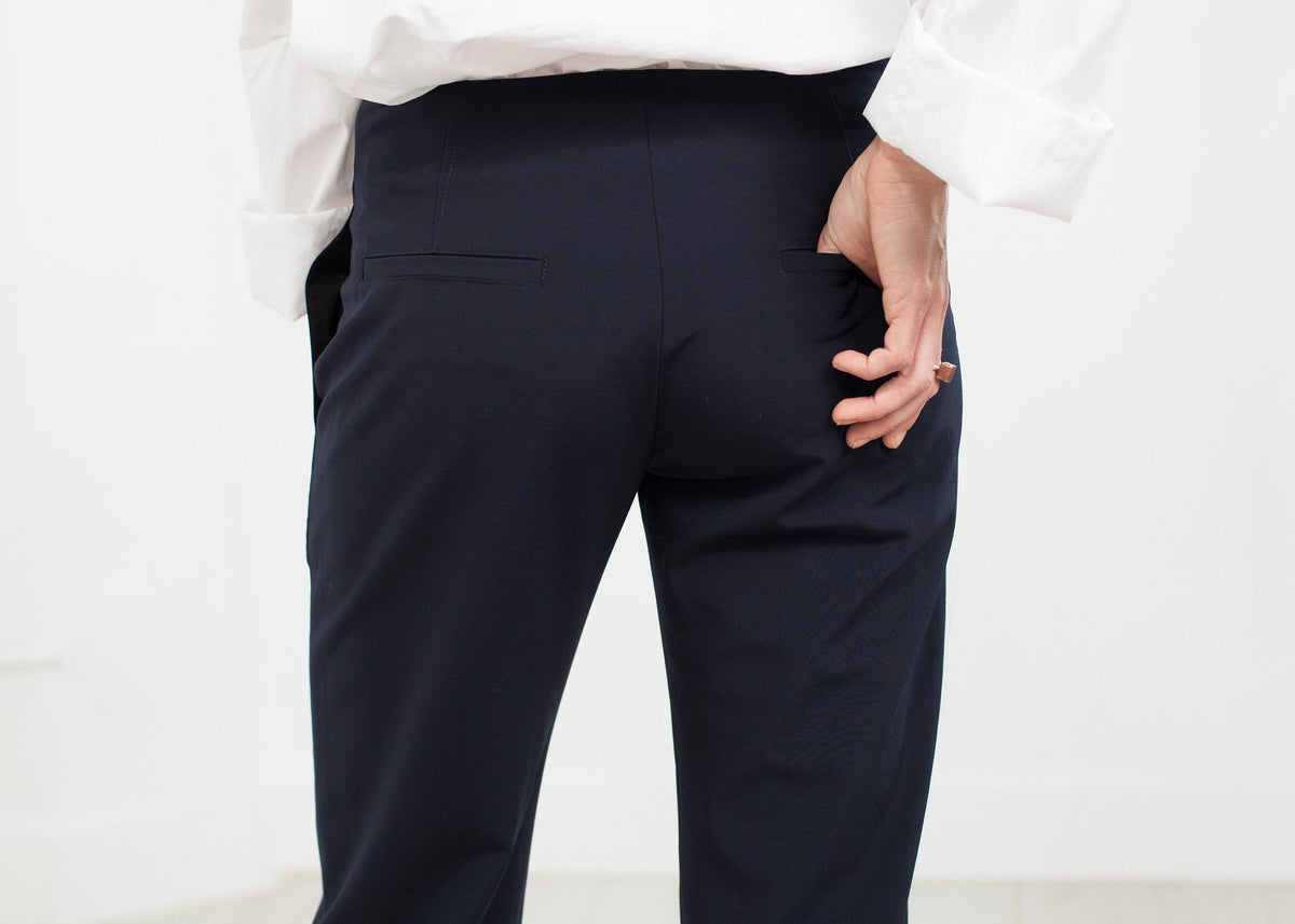 Pantaloni cu buzunare aplicate, bleumarin