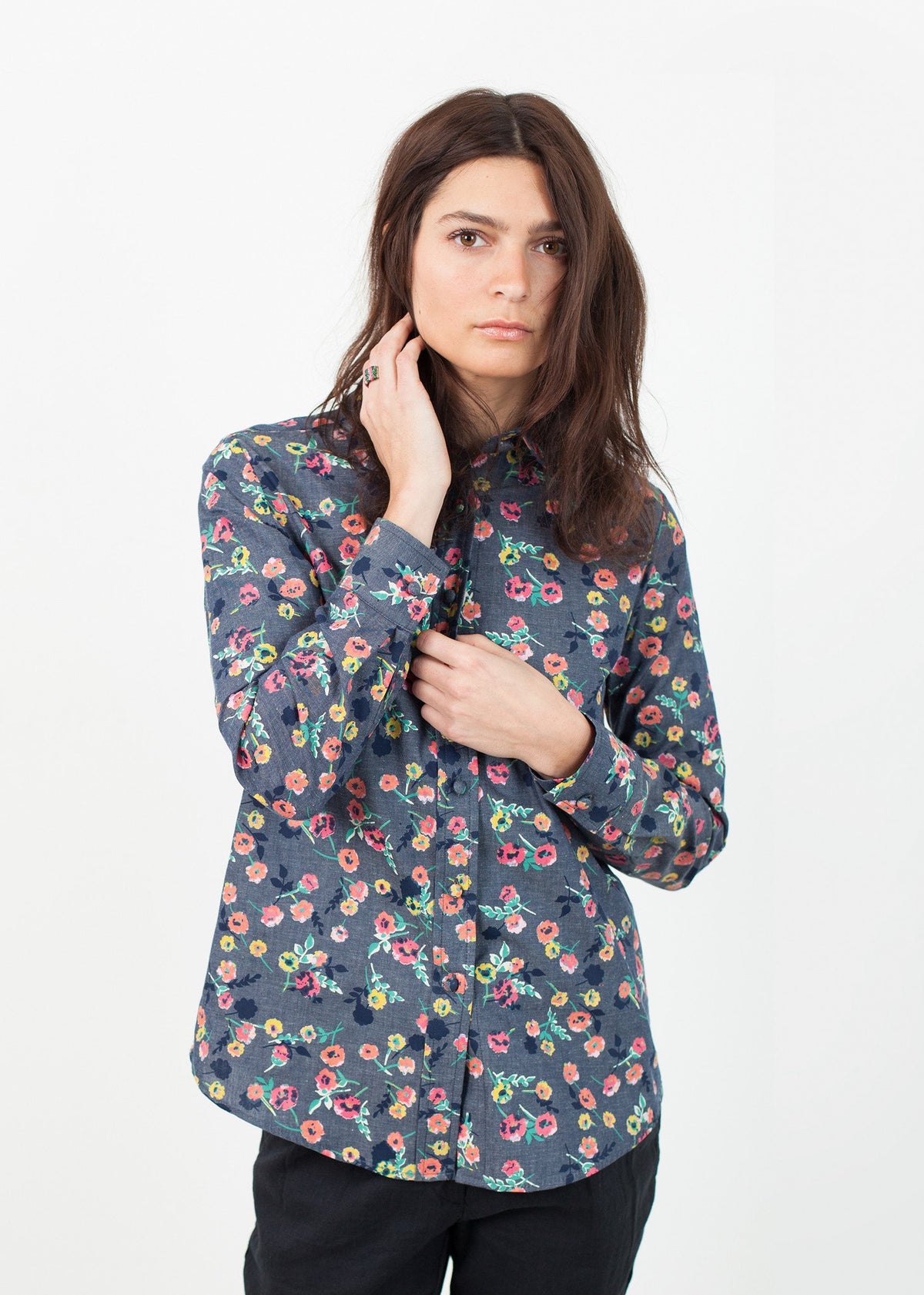 Bluză cu mânecă lungă, negru/floral