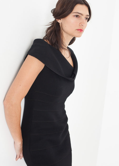 Rochie asimetrică neagră