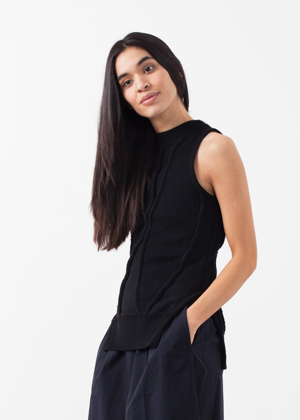 Camiseta sin mangas de punto con rayas curvadas