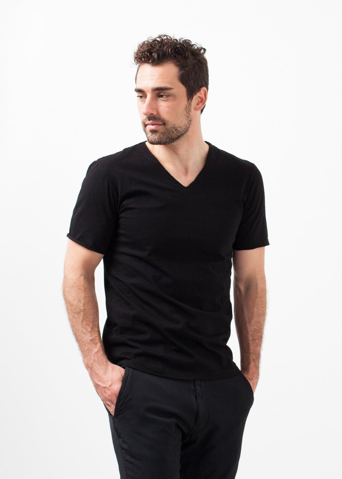 Tricou cu decolteu în V