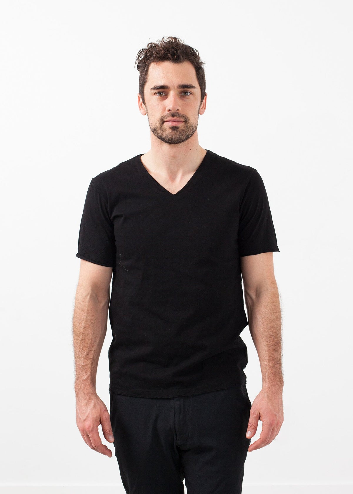 Tricou cu decolteu în V