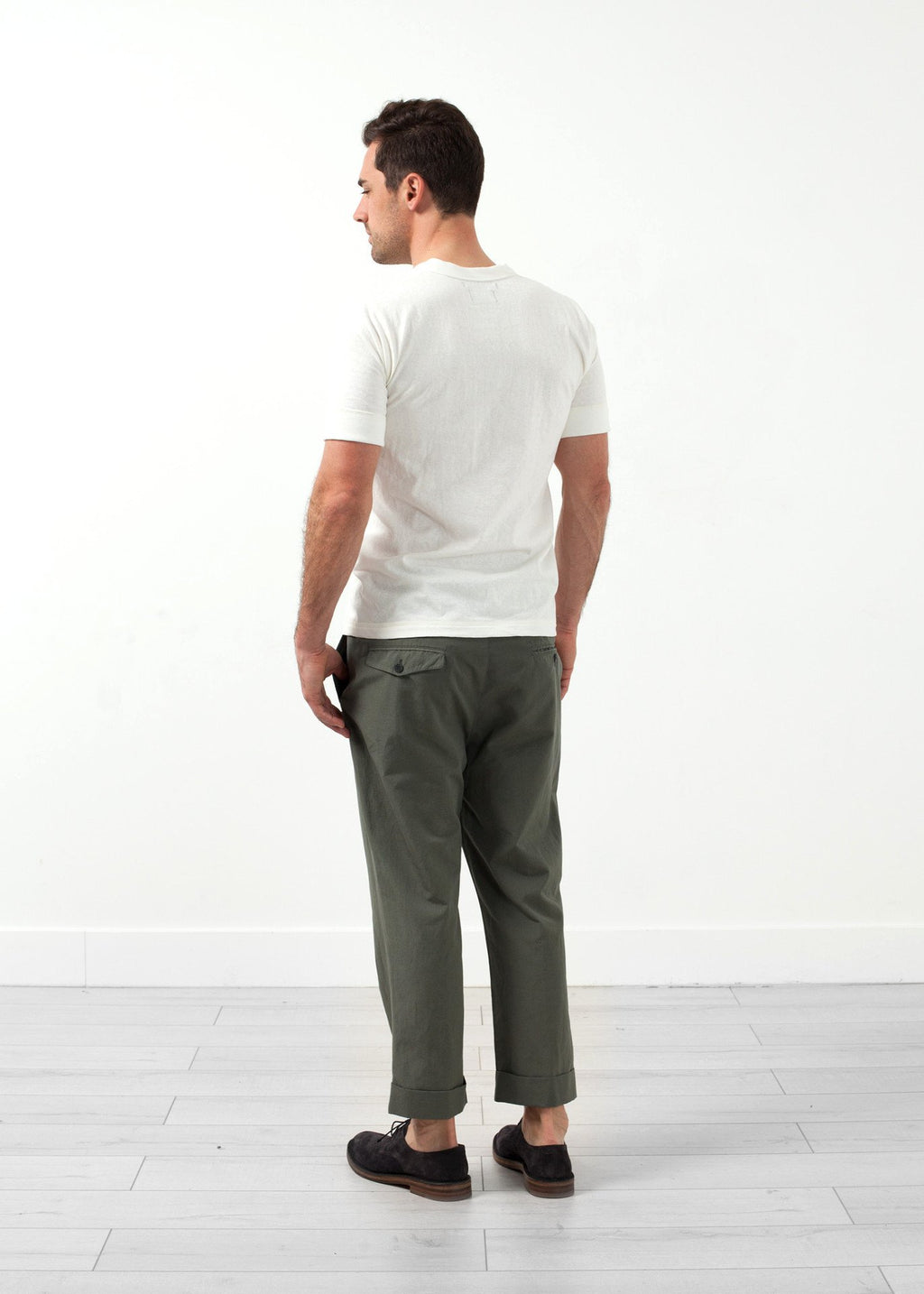 Pantalón con puños delanteros planos